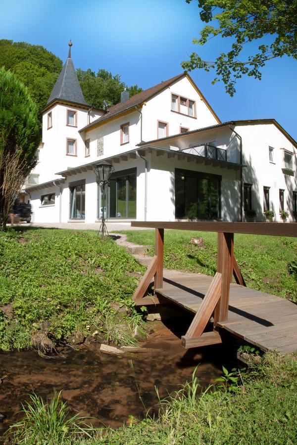 Hotel Pfaelzer Wald Bad Bergzabern Eksteriør billede